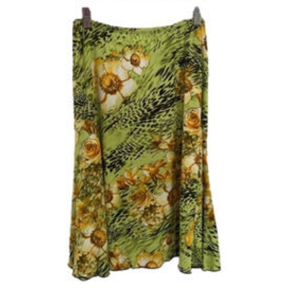 Bleeker and Mcdougal Green Floral Summer Skirt